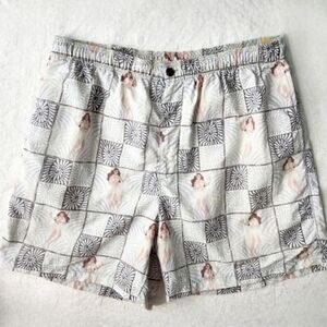 Tommy Bahama Hula Girl Swim Trunks With Mesh Lining & Pockets, Size Medium